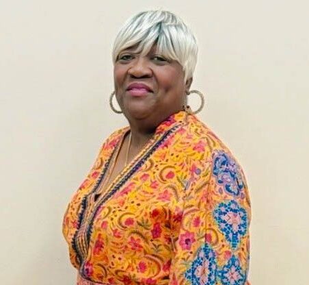 Toni Anderson Kirk, descendant of Shaw, Stewart, and Irvin families of Marlin TX, serving on the Marlin Memorial Project team.
